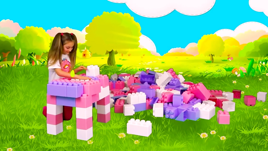 اسباب بازی ها و خانواده مهربان - ساخت خانه رنگی با بلوک ها برای پرنسس ساشا